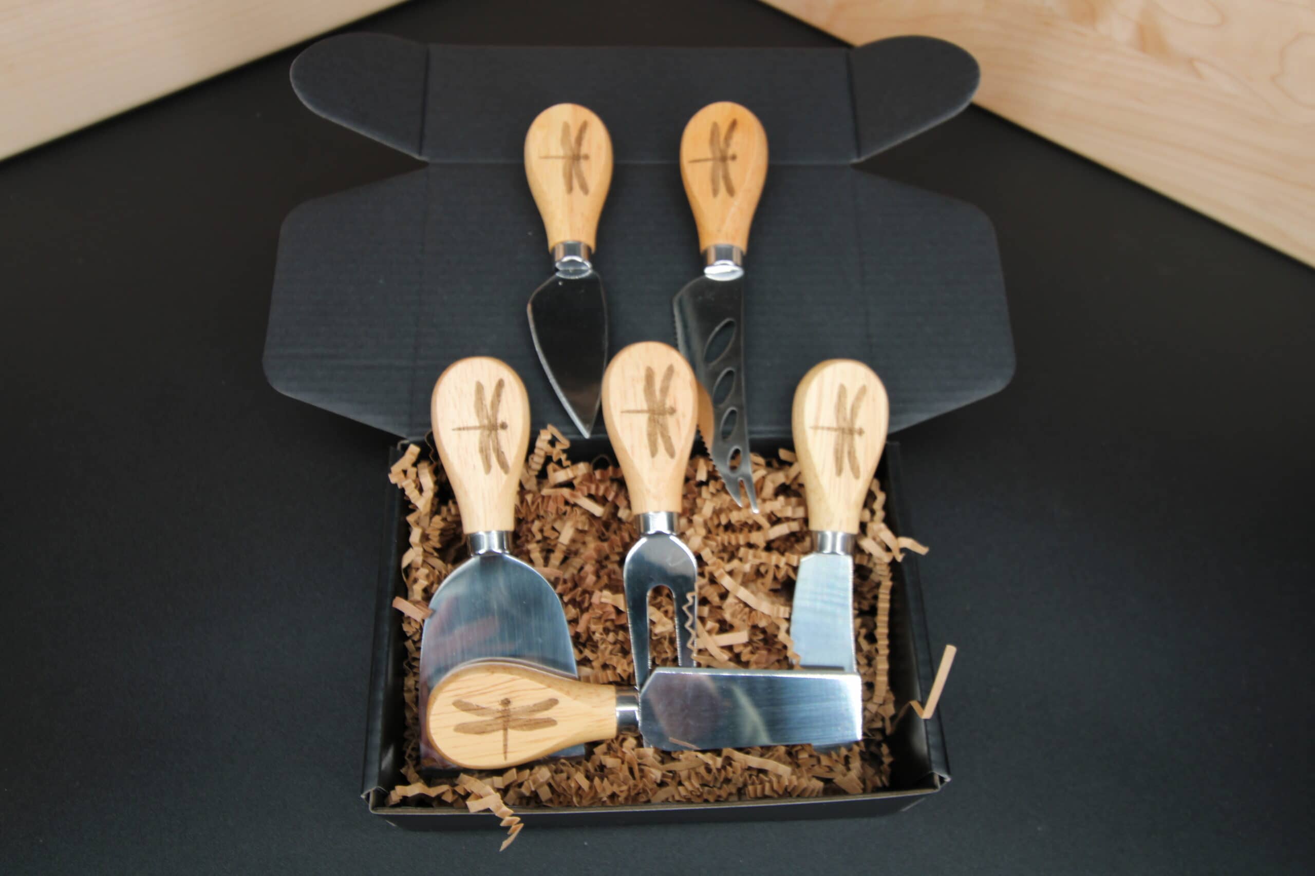 Set of the 6 Dragonfly Wood Arts boards cutlery.